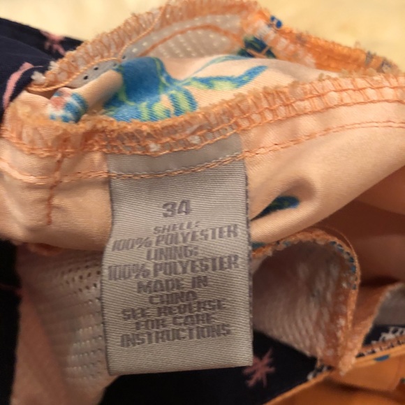 Men’s swim trunk or shorts - Picture 3 of 4